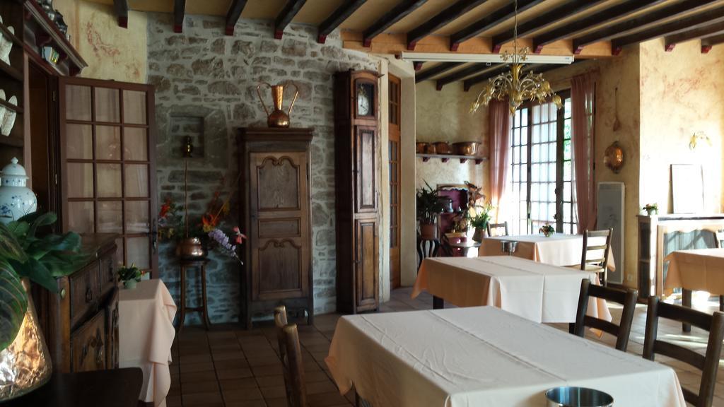 La Tour Aubazines Bagian luar foto